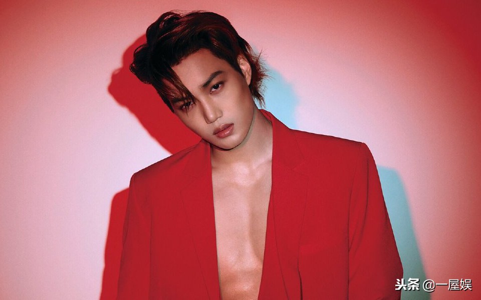 exo朴灿烈自我介绍,exo金钟仁和朴灿烈秀恩爱在演唱会