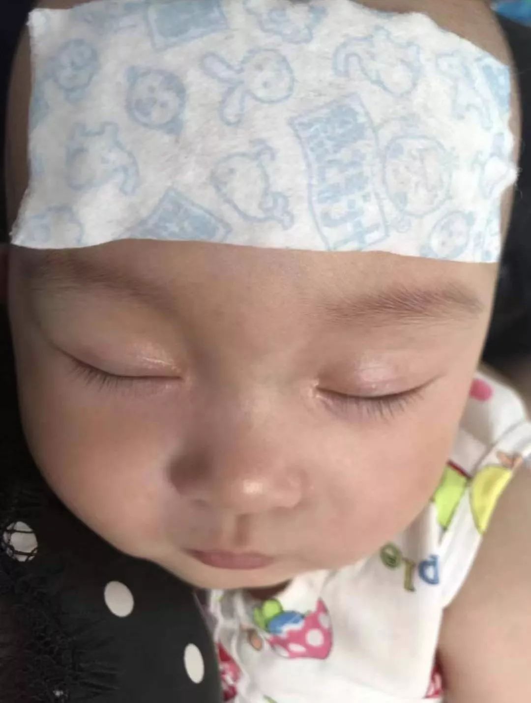 以为孩子只是平常的小感冒,以为孩子只是普通感冒