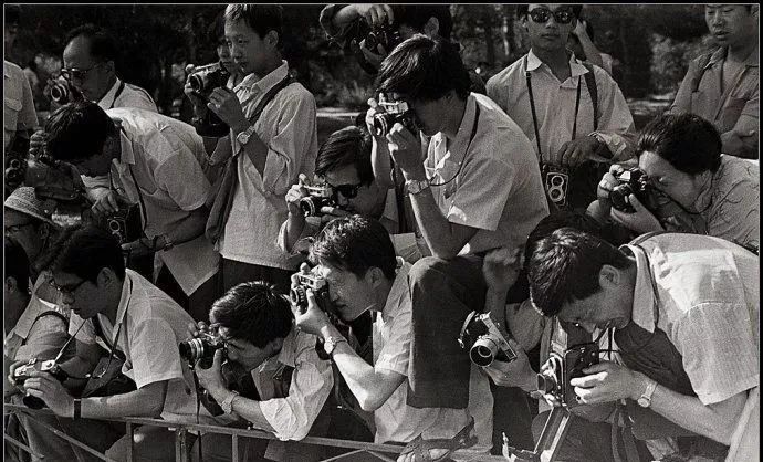 40年前的照片满满的回忆,致青春致回忆三十年前的老照片