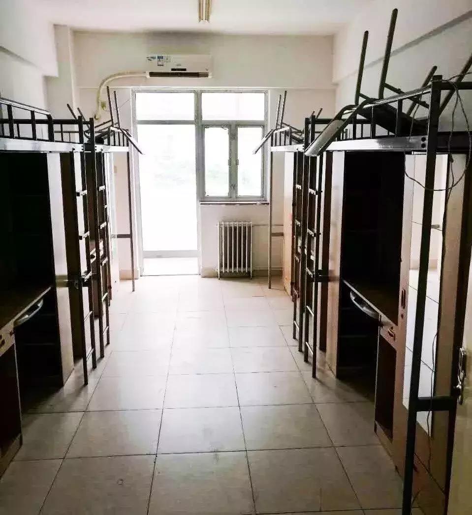 很多大学都没空调,全国没有空调的大学