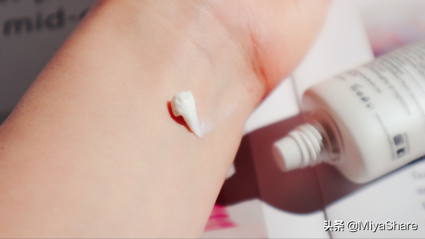 isdin怡思丁水感防晒霜30ml,isdin防晒霜和兰蔻防晒霜哪个好