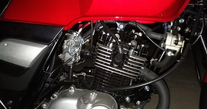 老款铃木王125多少钱一公里,铃木王125跨骑测评