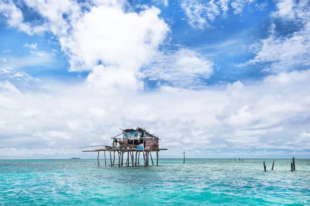 中国海关收小费怎么判,如何处理新疆旅游团20元小费