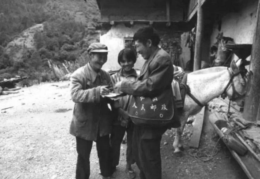 郭德纲和洛桑照片,相声天才洛桑