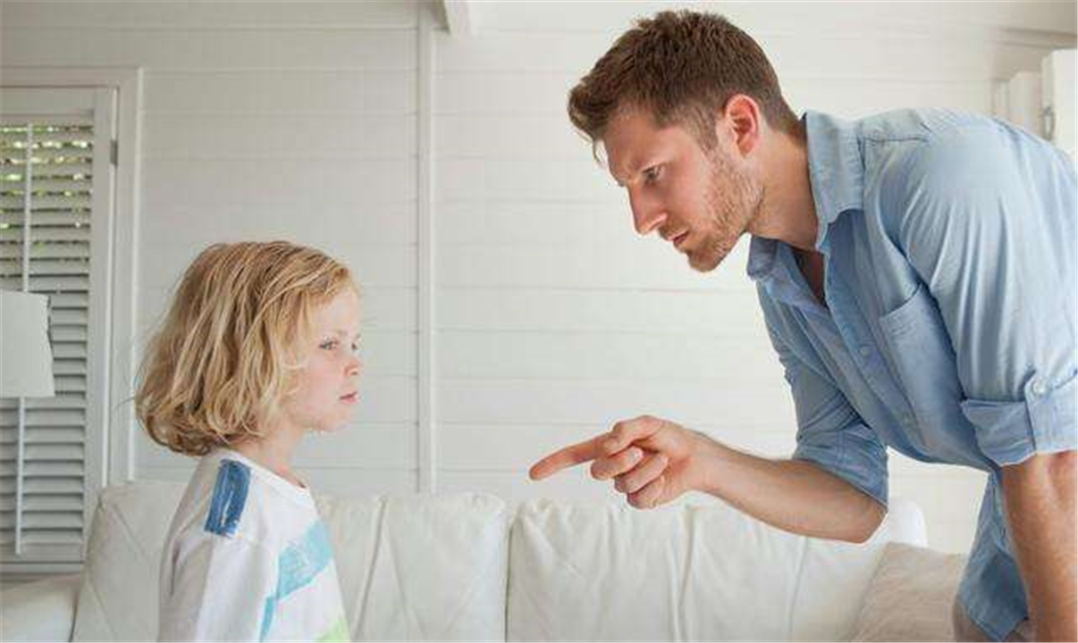 孩子犯错如何教育家长视频,孩子犯错该如何惩罚