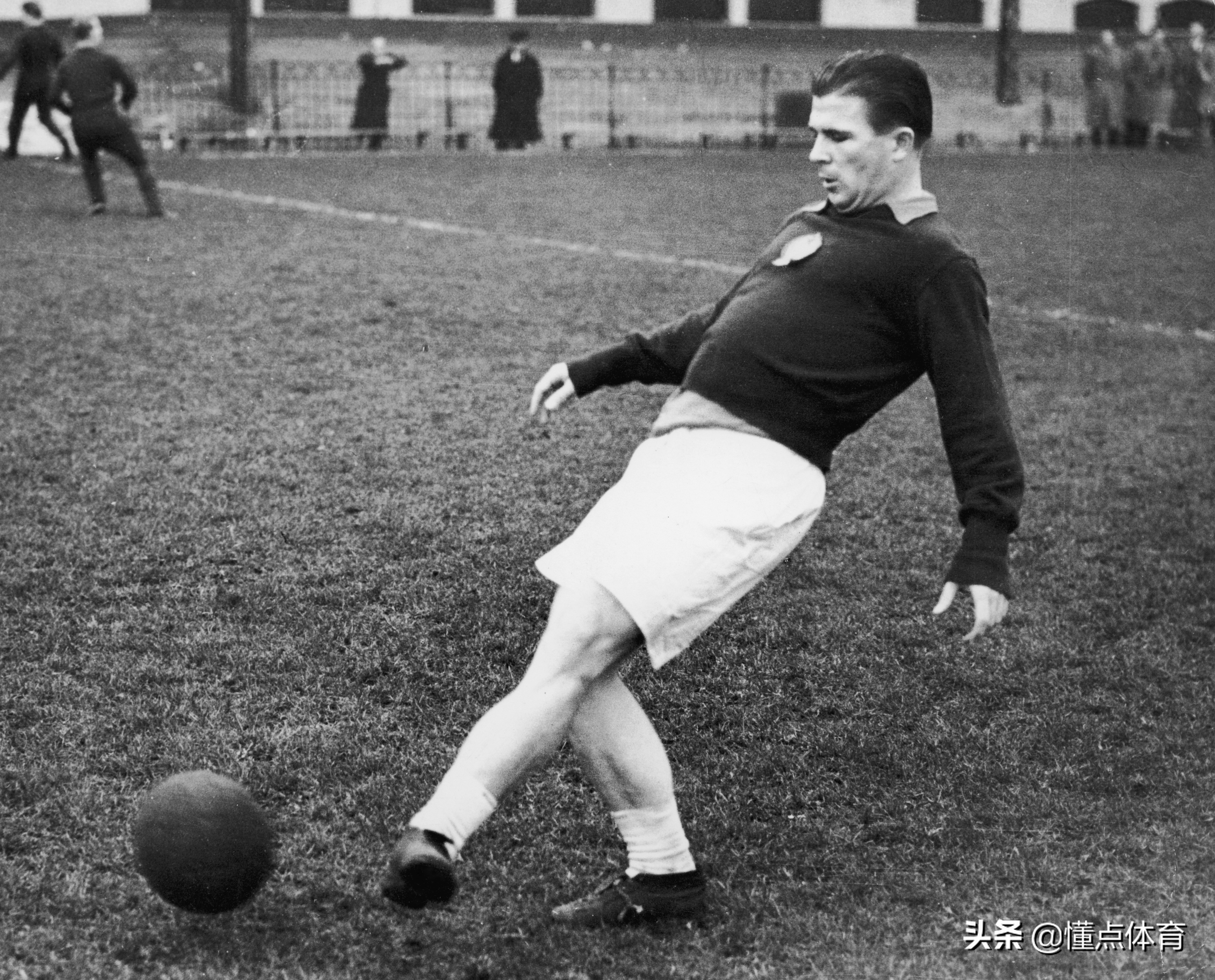 10大已经退役足坛的球星,10大退役球星