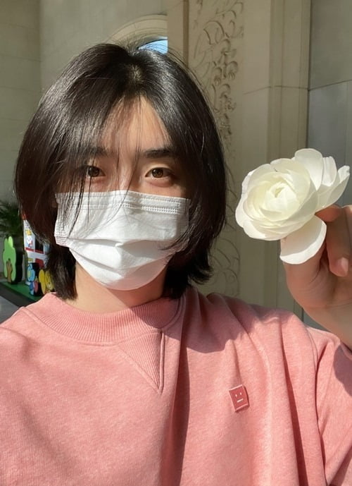 老公变老婆？韩国顶流男神*队军**退伍后变“美女”，网友：我可以