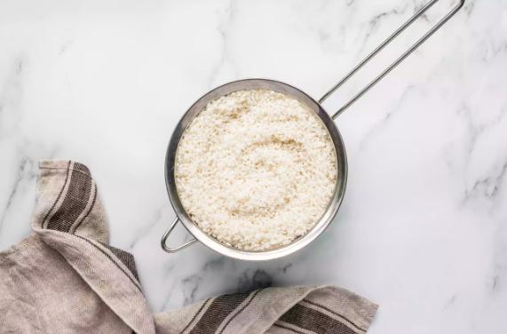 做寿司的米饭要软一点还是硬一点,怎样煮最好吃的寿司米饭