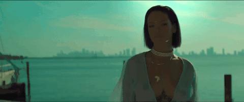 戴上珍珠发夹就是小仙女,当女人戴上眼镜