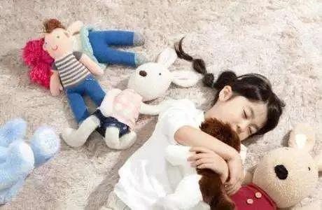 如何帮助17岁孩子戒掉恋物情结,孩子枕头小了不用了怎么处理