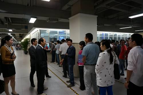 碧桂园总部大楼全貌,碧桂园标志logo