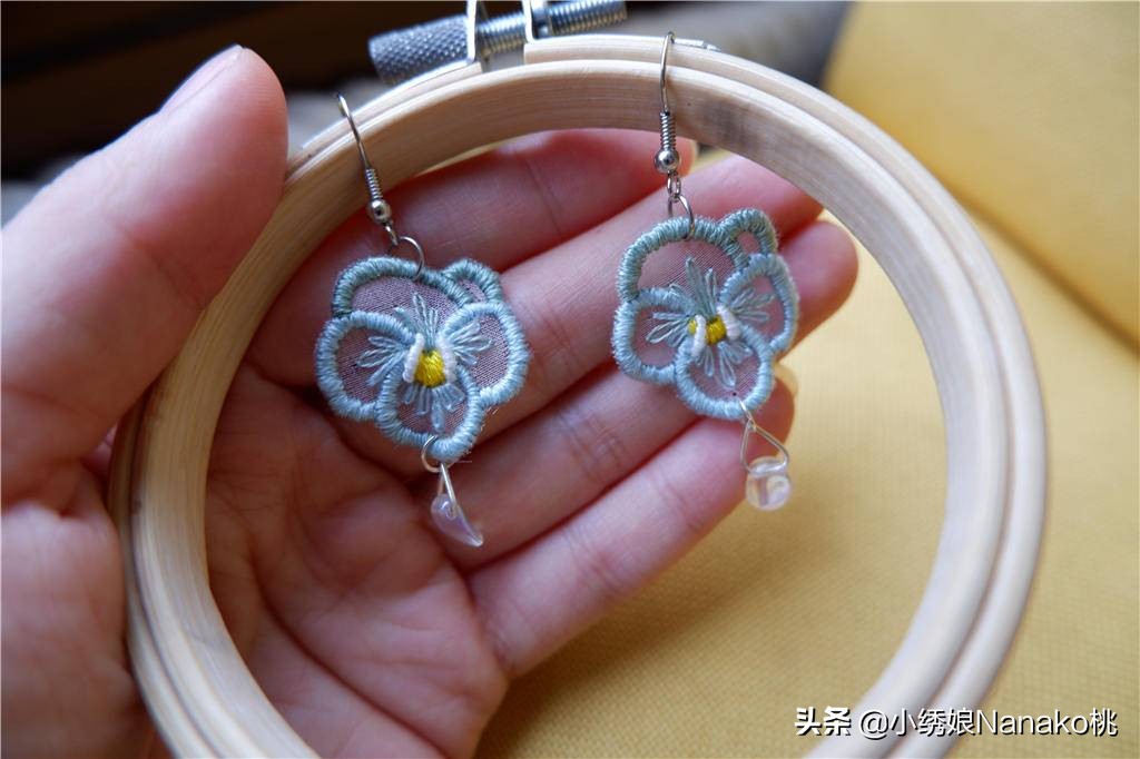 如何用欧根纱做成仙气飘飘的流苏,欧根纱刺绣花边可以怎么用