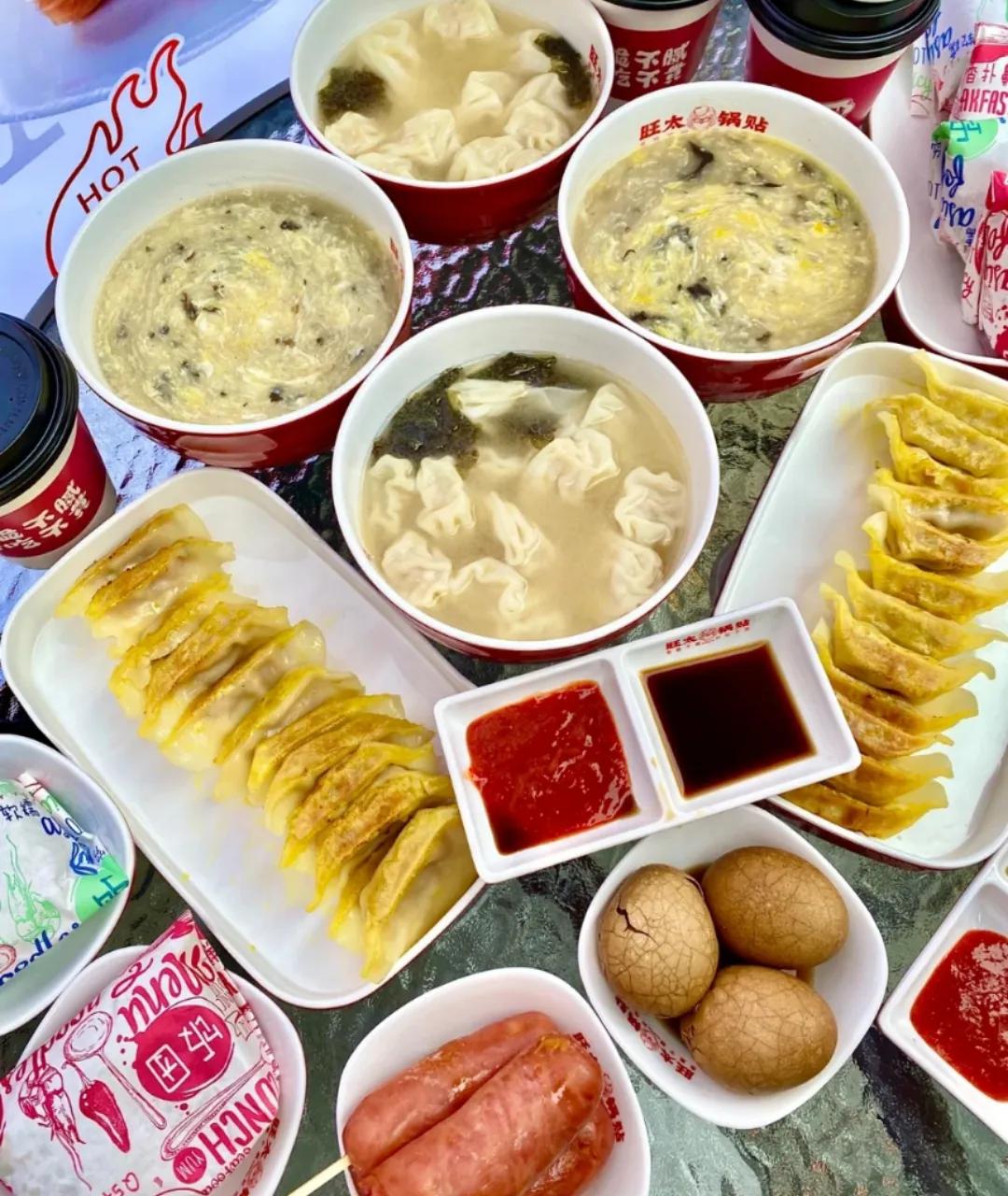 杭州正宗锅贴哪家好吃,上海好吃的锅贴店排名