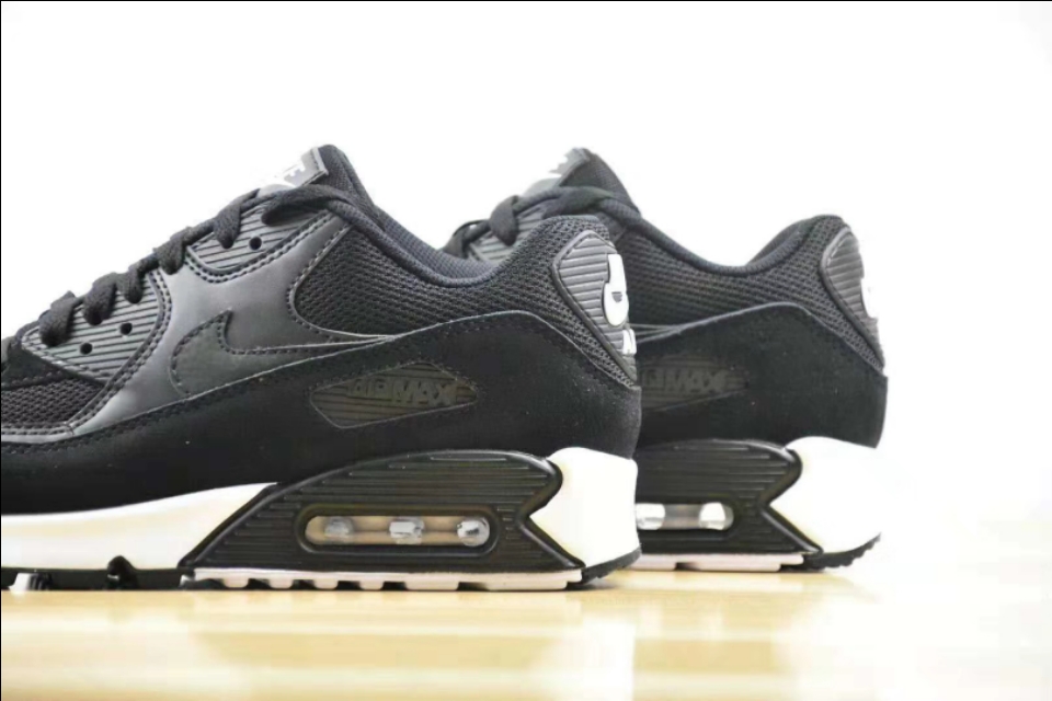 八方运动耐克折扣店,八方汇耐克折扣店