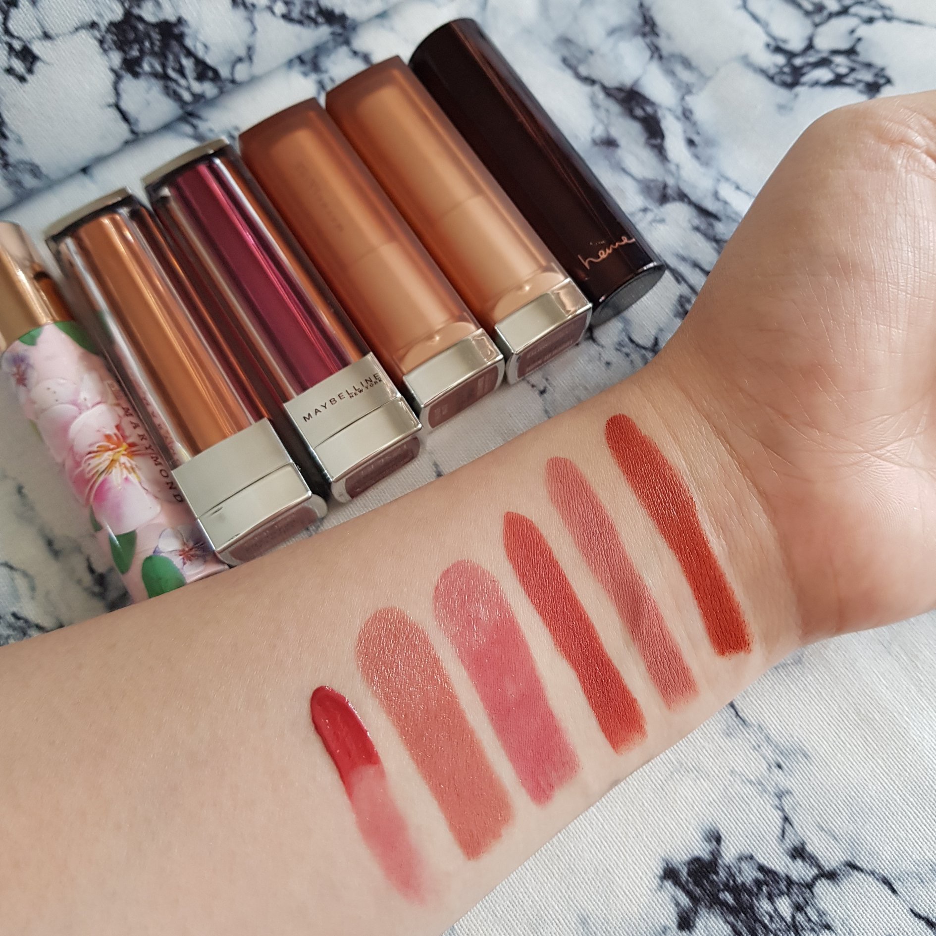 口红哪款又实惠又好用,平价口红学生50元以下