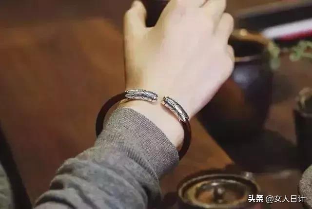 山上随便砍的藤条,竟然比金刚还牛逼!(附带制做方法)