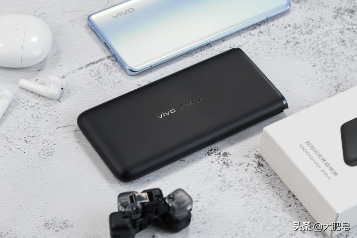 vivoiqoo33w是超级闪充吗,vivoiqoo3支持33w闪充吗