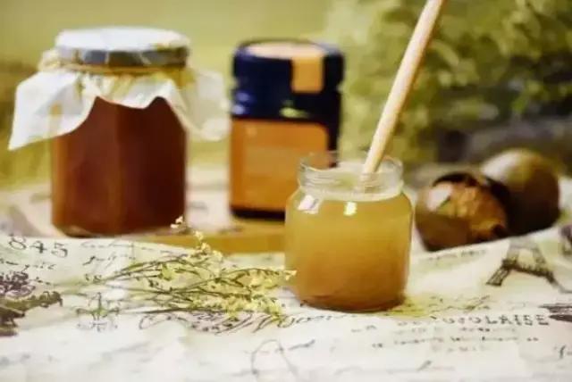 一梨润三秋出自哪里,健康一梨润三秋不同吃法不同疗效