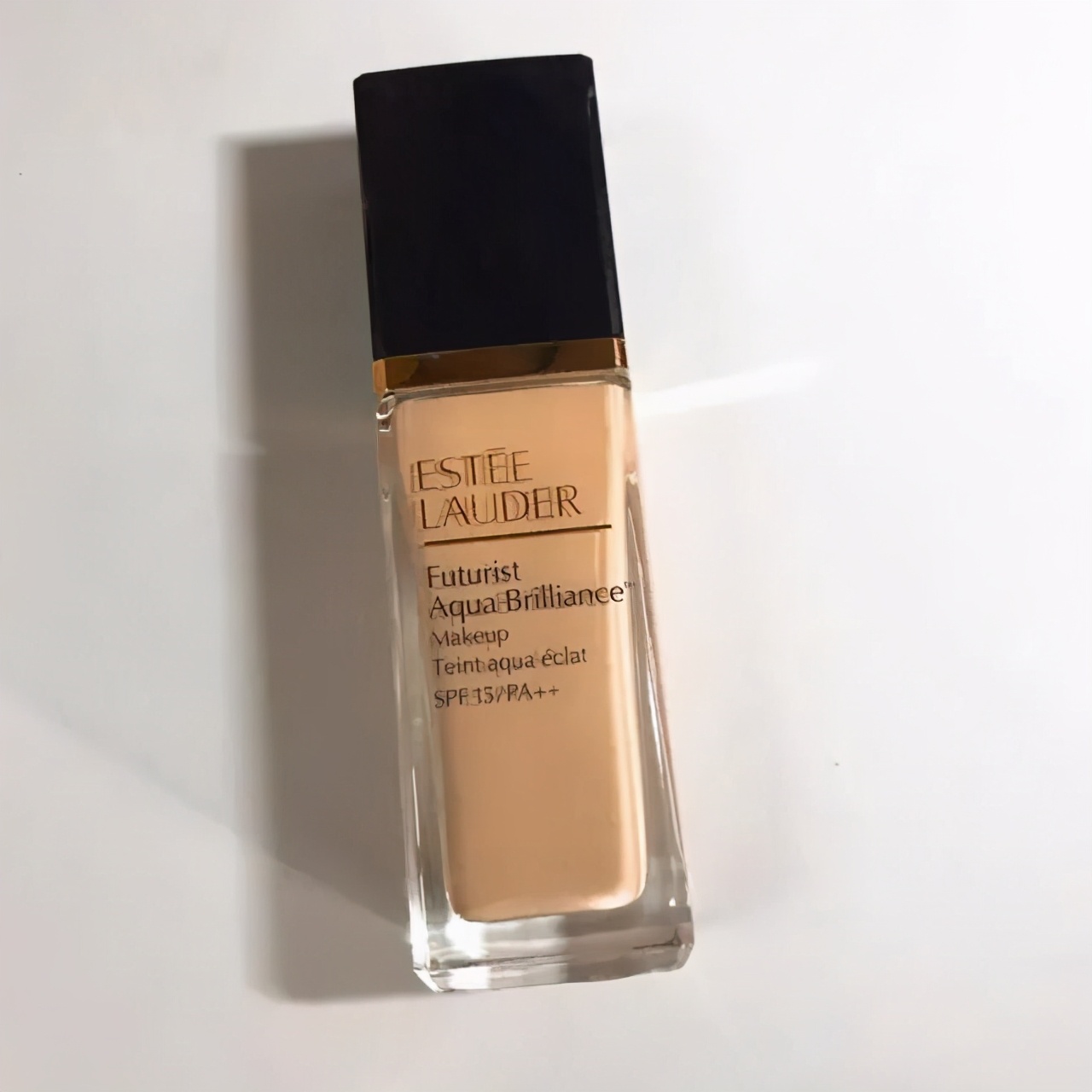 不化妆用哪个粉底,不化妆的我也是平平无奇