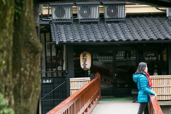 把副业干成主业,去日本体验温泉