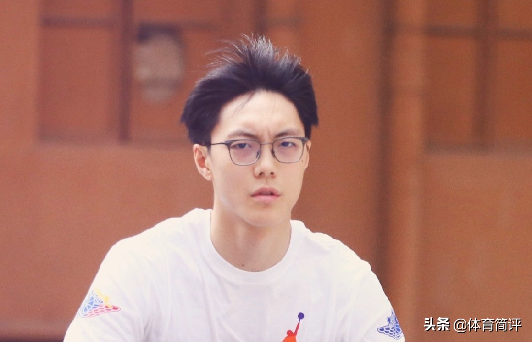 胡明轩失误了吗,胡明轩出现失误