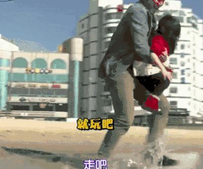 不会陪伴孩子玩,不会陪伴孩子的父母