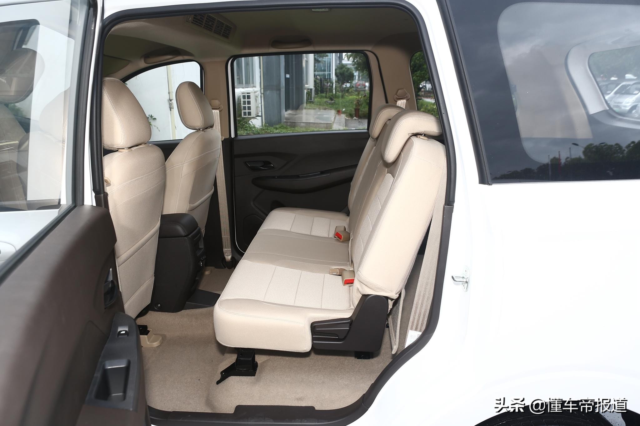 新款五菱宏光s新增多功能,新款五菱宏光s新车报价