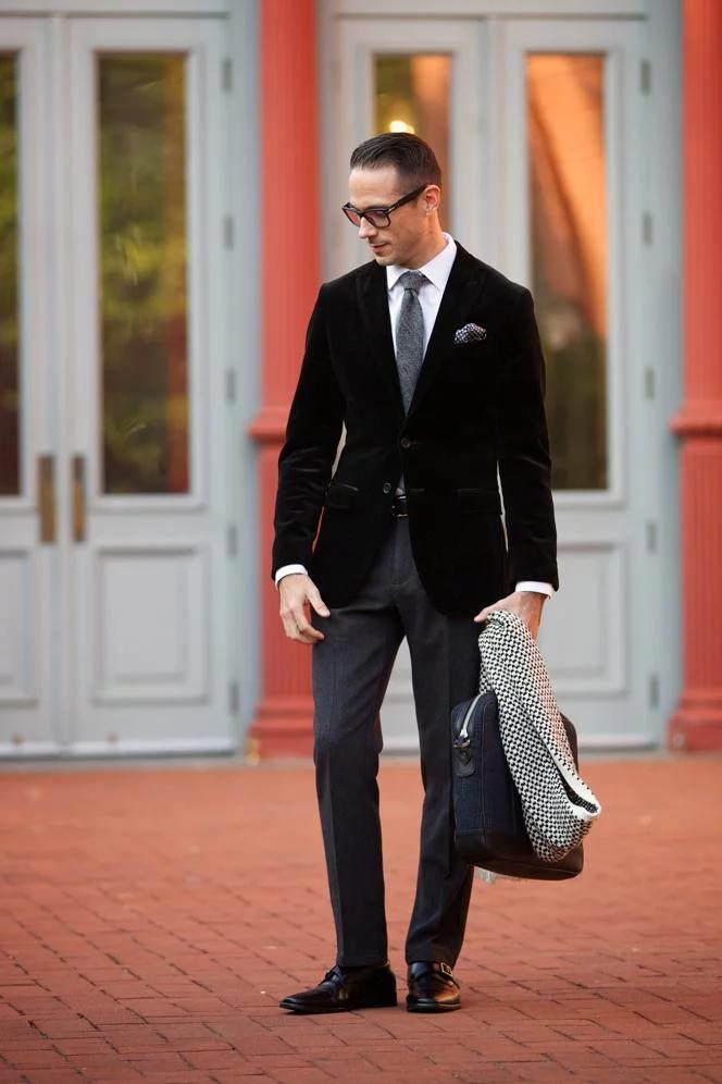 灯芯绒和天鹅绒的区别,灯芯绒和天鹅绒面料区别