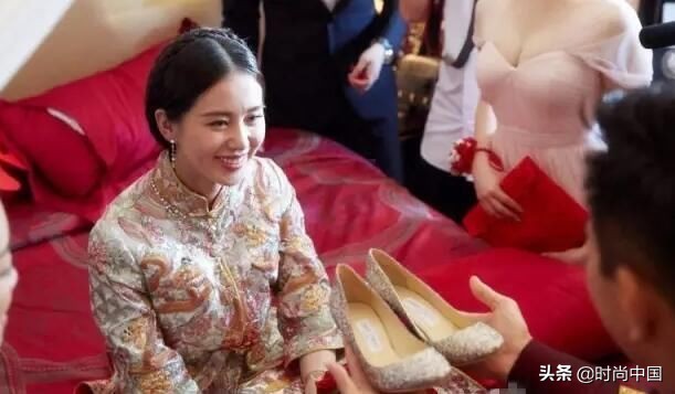 太好看了吧！！！小编精选5款天仙婚鞋，Angelababy、刘诗诗都爱它！