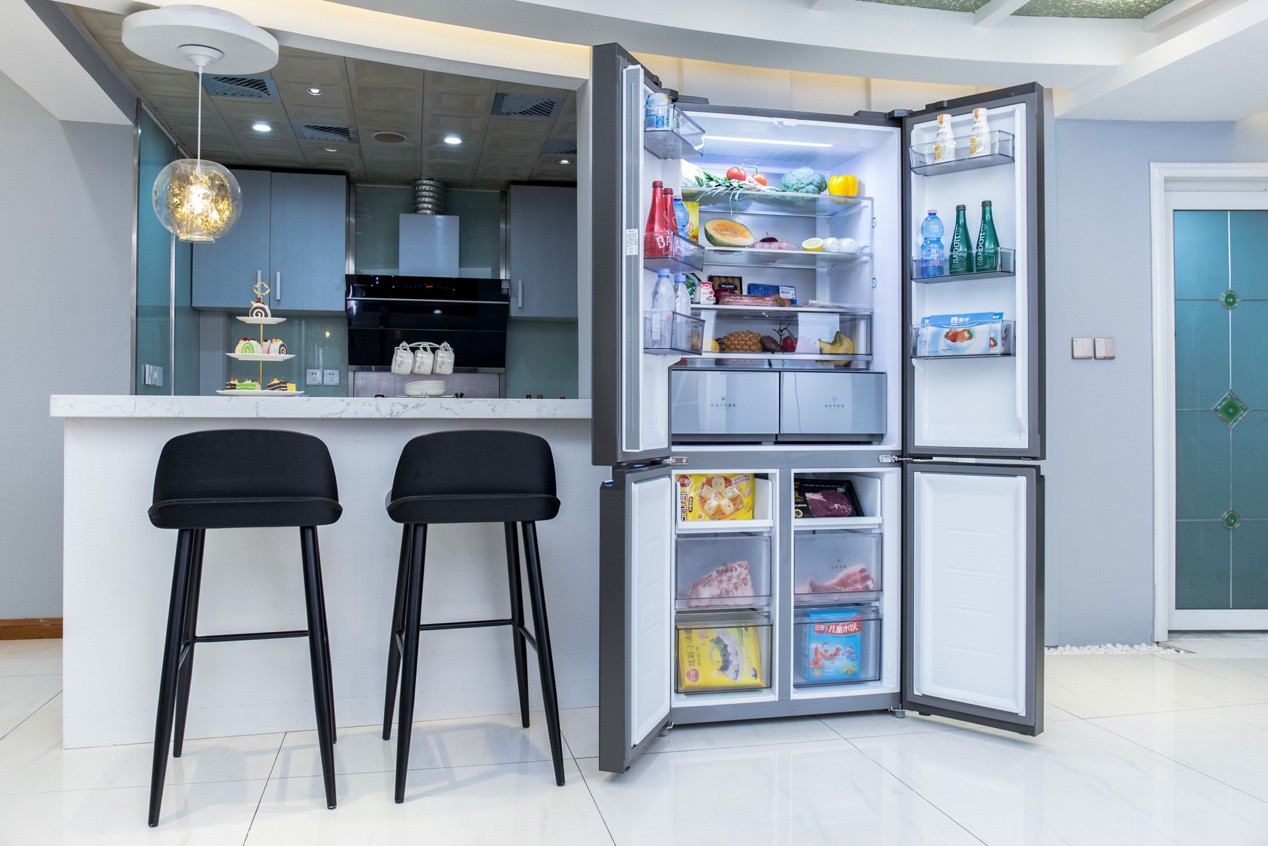 美的冰箱对开好还是四开好,美的635l是十字对开门冰箱测评