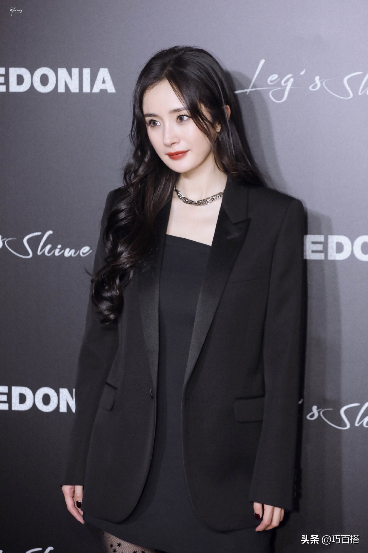 杨幂这腿也太好看了！又长又直的大长腿，性感妩媚气质范儿