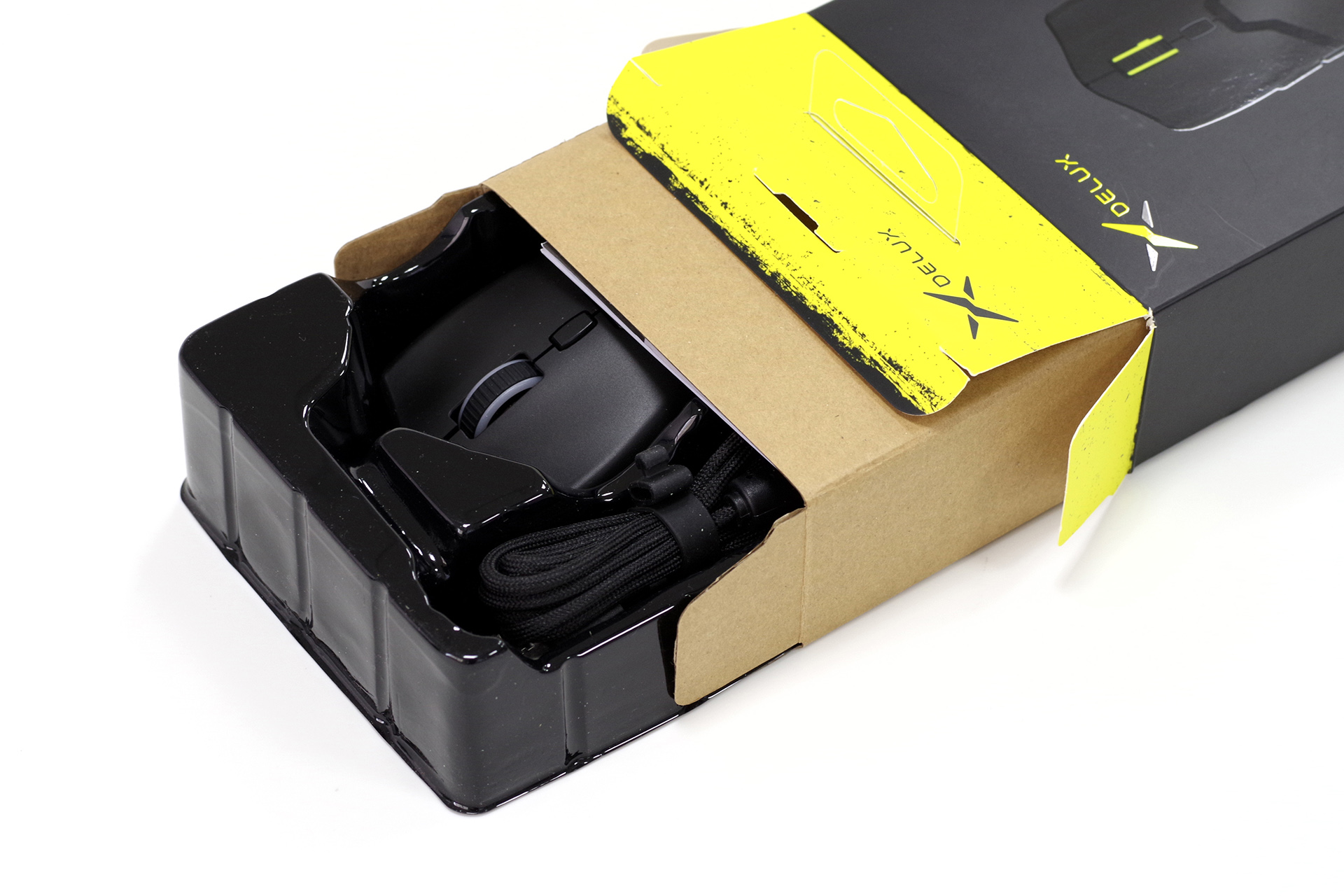 m800鼠标推荐,多彩m800无线双模鼠标