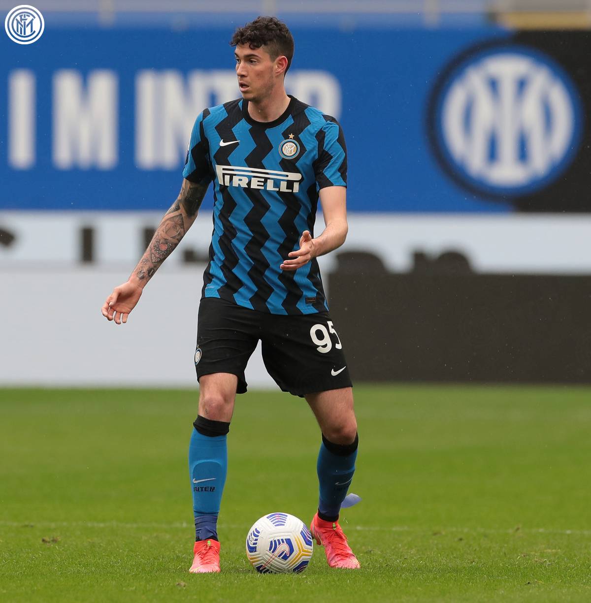 巴斯托尼帅气,巴斯托尼视频