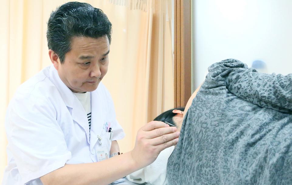 【解郁安神】小小银针解决抑郁难题！