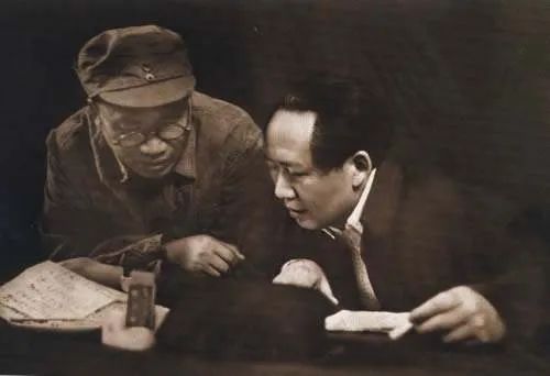 ​工作一定有方法：向毛主席学习六条工作方法