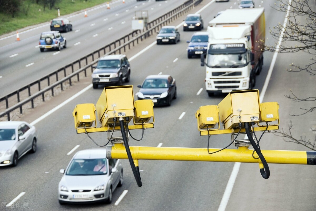 怎么避免开车违章？记住这2种情况，尽量减少违章次数