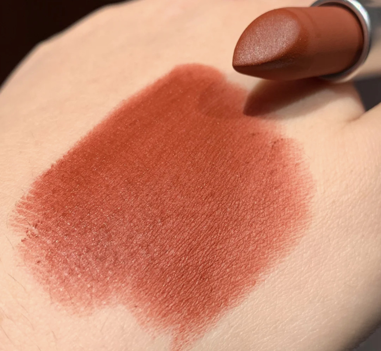 日常妆适合什么颜色的口红比较好,日常素颜口红推荐哪款好用