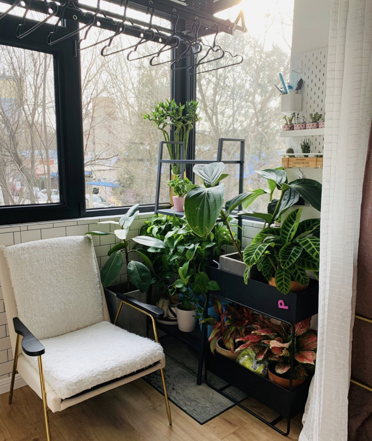 家里家外都收拾得井井有条,这是我见过最强收纳家具