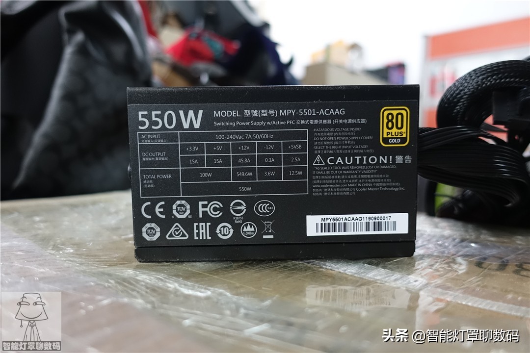 灯罩装机日记001：妹子的万元设计游戏机，感觉主板选错了