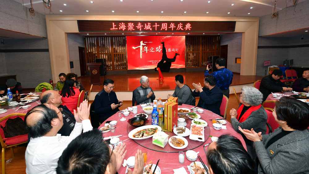 上海聚奇古玩城最新视频,上海聚奇古玩城出过啥宝贝