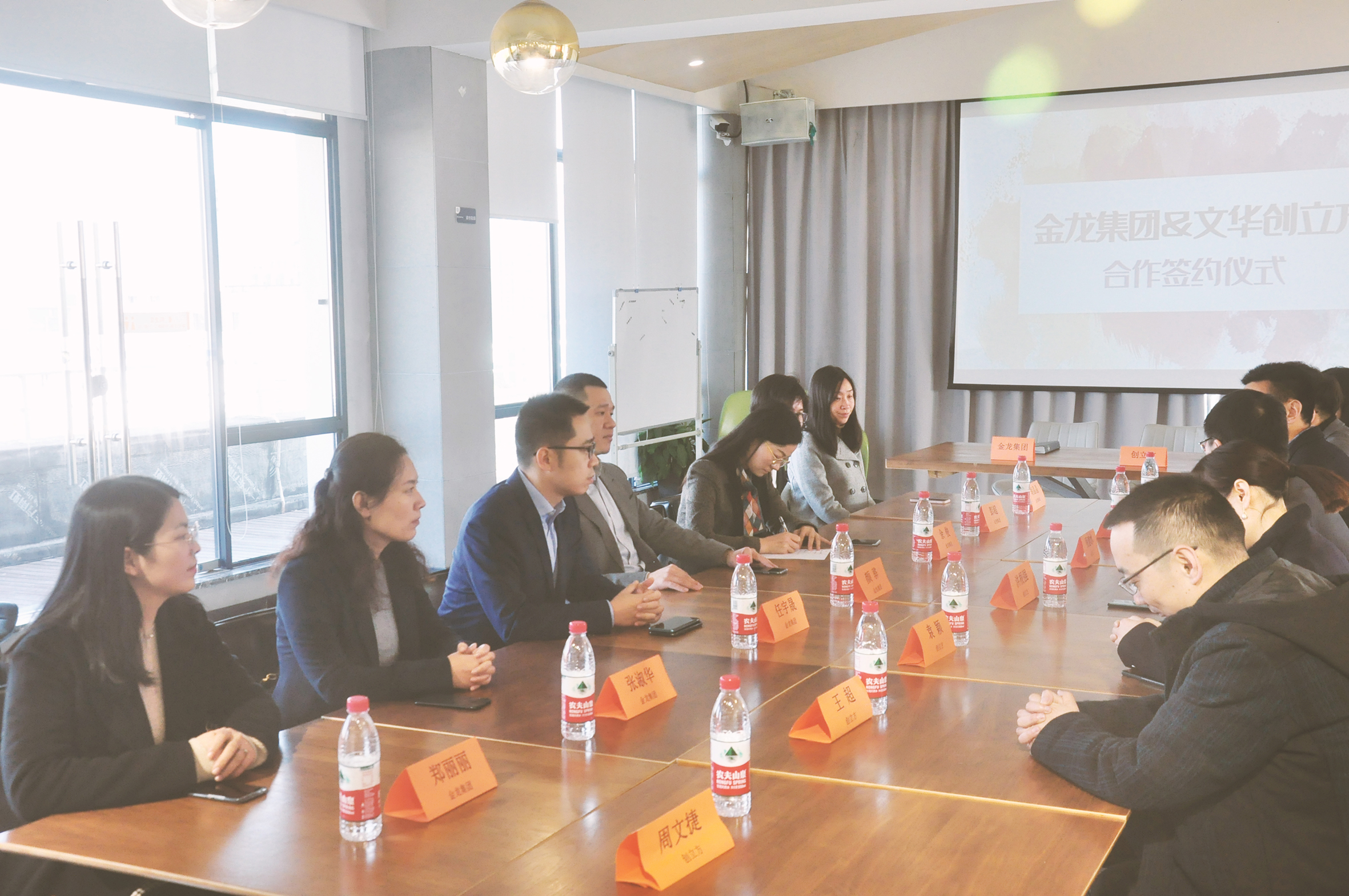 閲戦緳闆嗗洟鏁村悎,閲戦緳闆嗗洟绛剧害