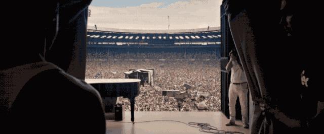 波西米亚狂想曲歇斯底里的疯狂,波西米亚狂想曲无法超越的经典