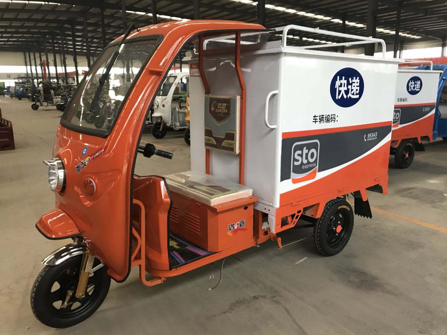 二手货运电动面包车价格,想买一台面包车