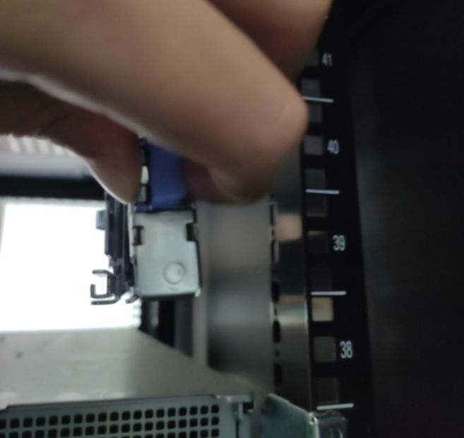 dellr710搭建服务器,dellr740服务器安装机柜