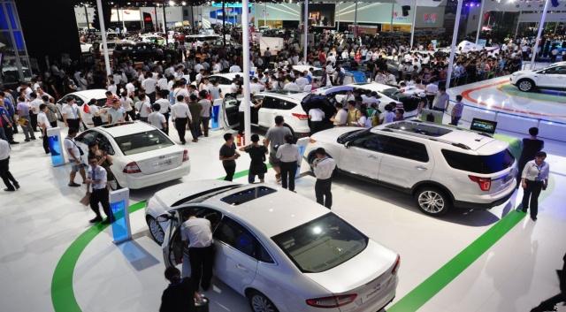 年薪多少才能养得起一辆20万的车？车主给出了答案，后悔没早知道