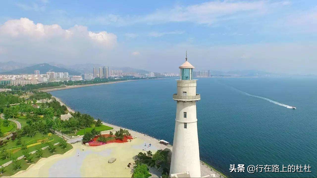 千里海岸线威海,威海千里海岸线风景画