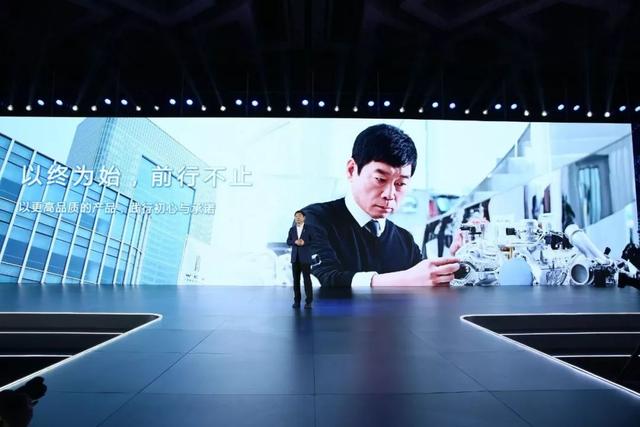 从领先到领军,怎么从开创到引领