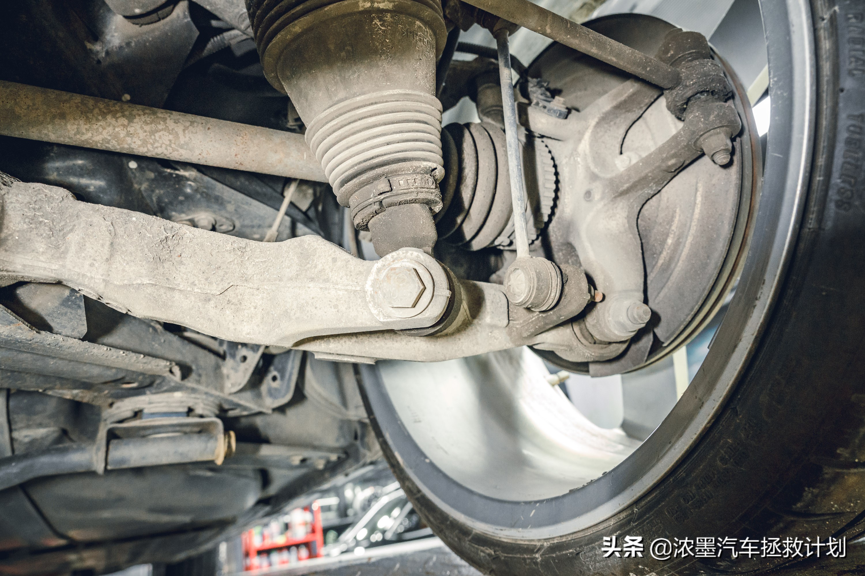 专业维修整备老款捷豹xj系列,老款捷豹xj整备视频