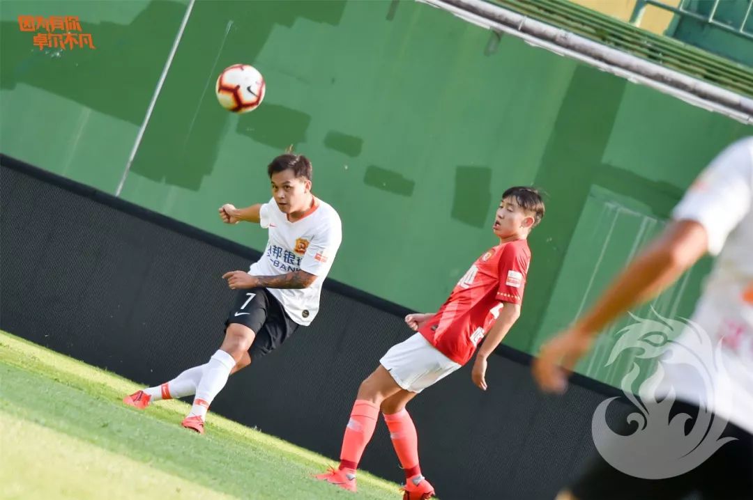 广州恒大武汉卓尔最新比赛,广州恒大对武汉卓尔的比赛直播