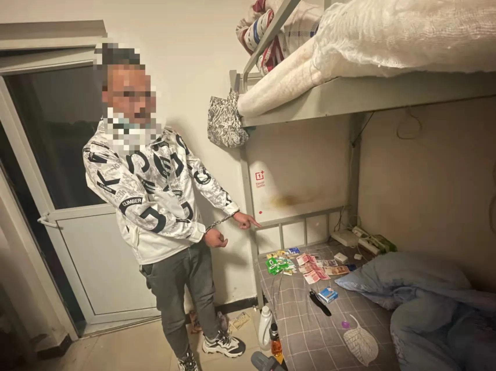 全自动洗衣机里有硬币怎么取出来,全自动洗衣机进去硬币怎么取出来